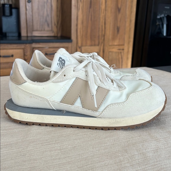 New Balance Other - New Balance 237 Beige Turtledove Sneakers Trainers‎ Athletic Shoes Men’s size 7